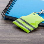portachiavi mini gilet riflettente