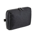 Tech organizer in poliestere riciclato jacquard 600D (lining interno in R-PET)